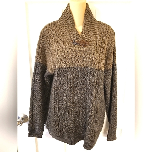 Zaria Anthropologie Cabled Knit Sweater - Picture 1 of 4